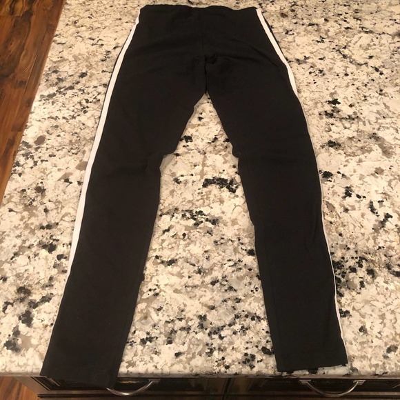 Adidas Orignals Adicolor Classics 3 Stripe Tight Leggings - Picture 4 of 10